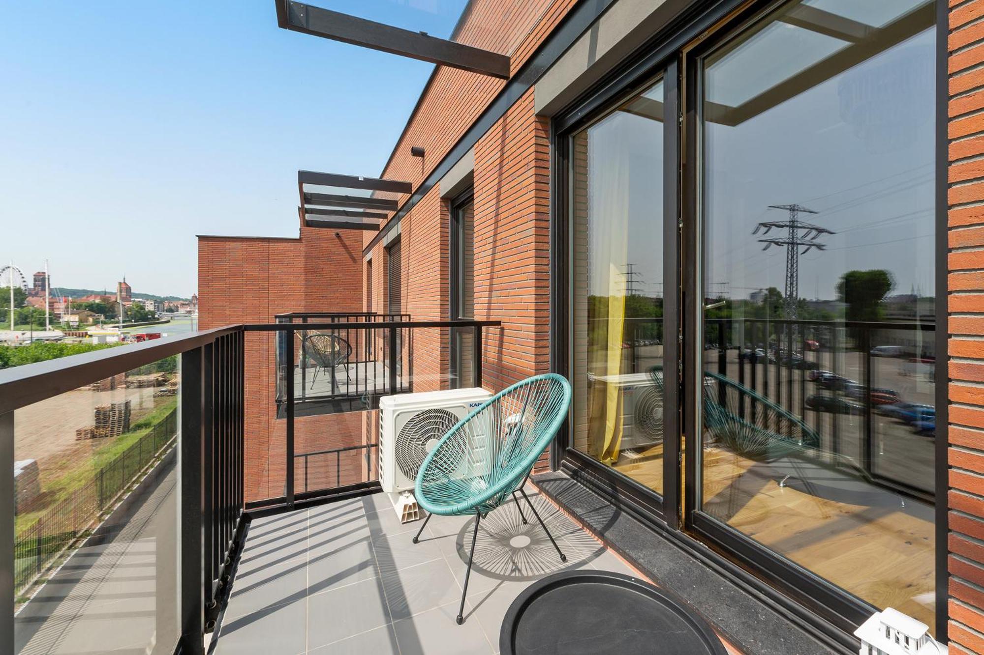 Nadmotlawie Riverside - Parking, Sauna & Gym By Downtown Apartments 그단스크 객실 사진